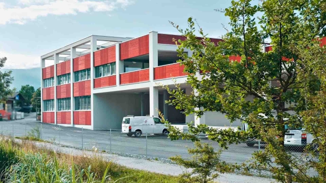 Türfachplanung Gewerbegebäude Bösch Adligenswil